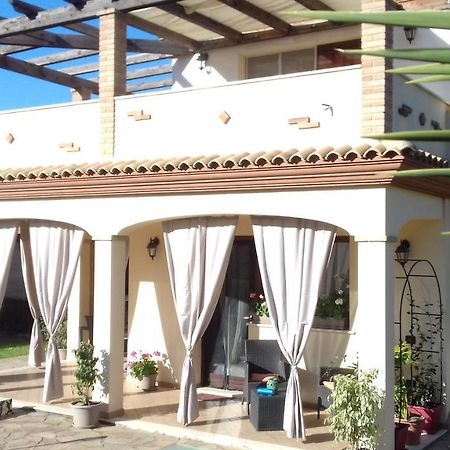 Casa Vacanze Menta Fiorita Flumini di Quartu Dış mekan fotoğraf